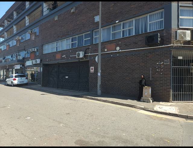 300M² WAREHOUSE TO LET IN GREYVILLE